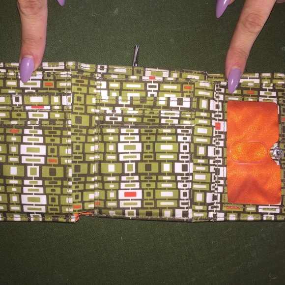 Wallet - Picture 2 of 4